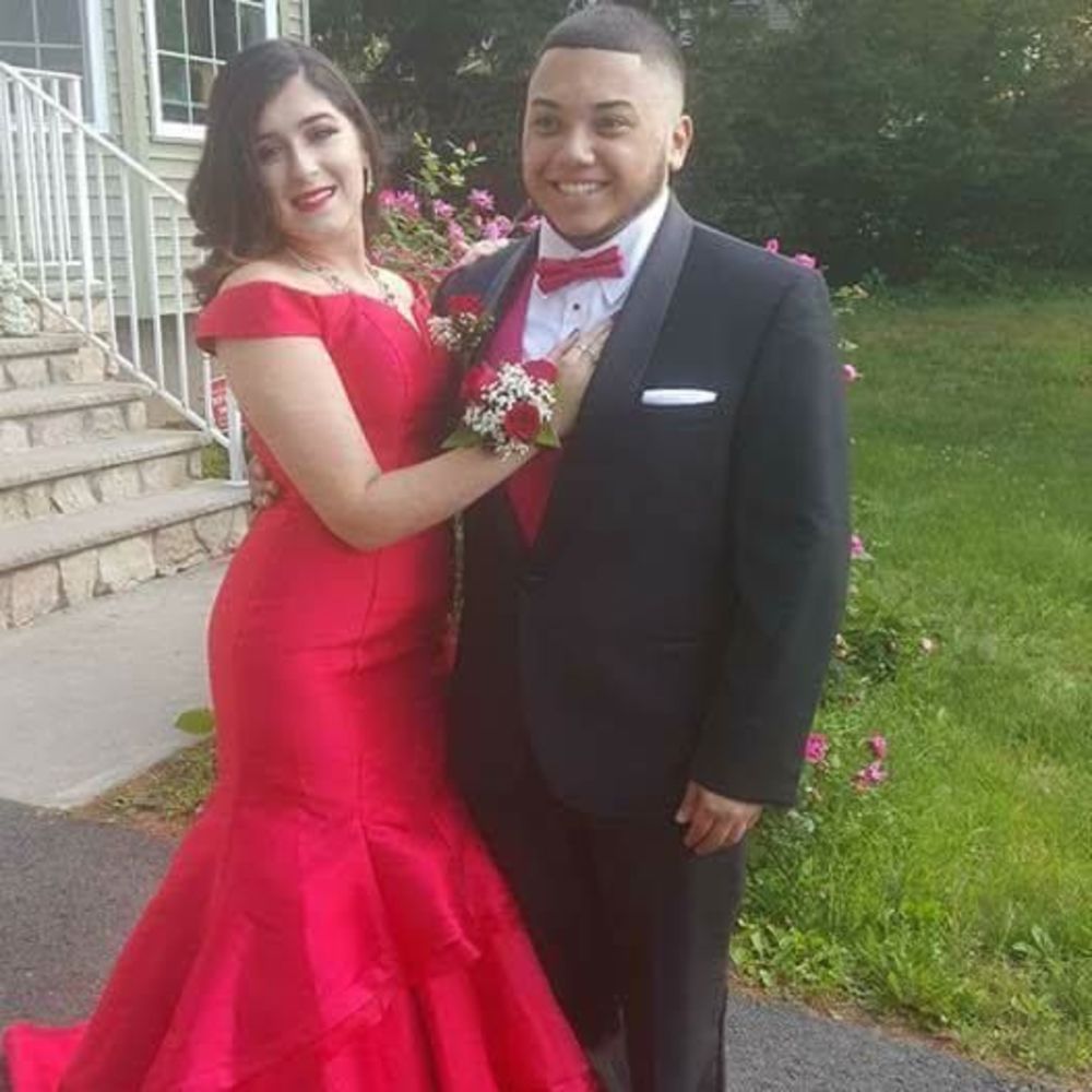 Meet your Posher, Alyssa